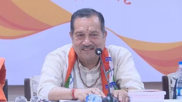 Some parties consider Muslims as just vote banks', Indresh Kumar said - Hindus and Muslims will first resolve issues through dialogue, otherwise they will go to court